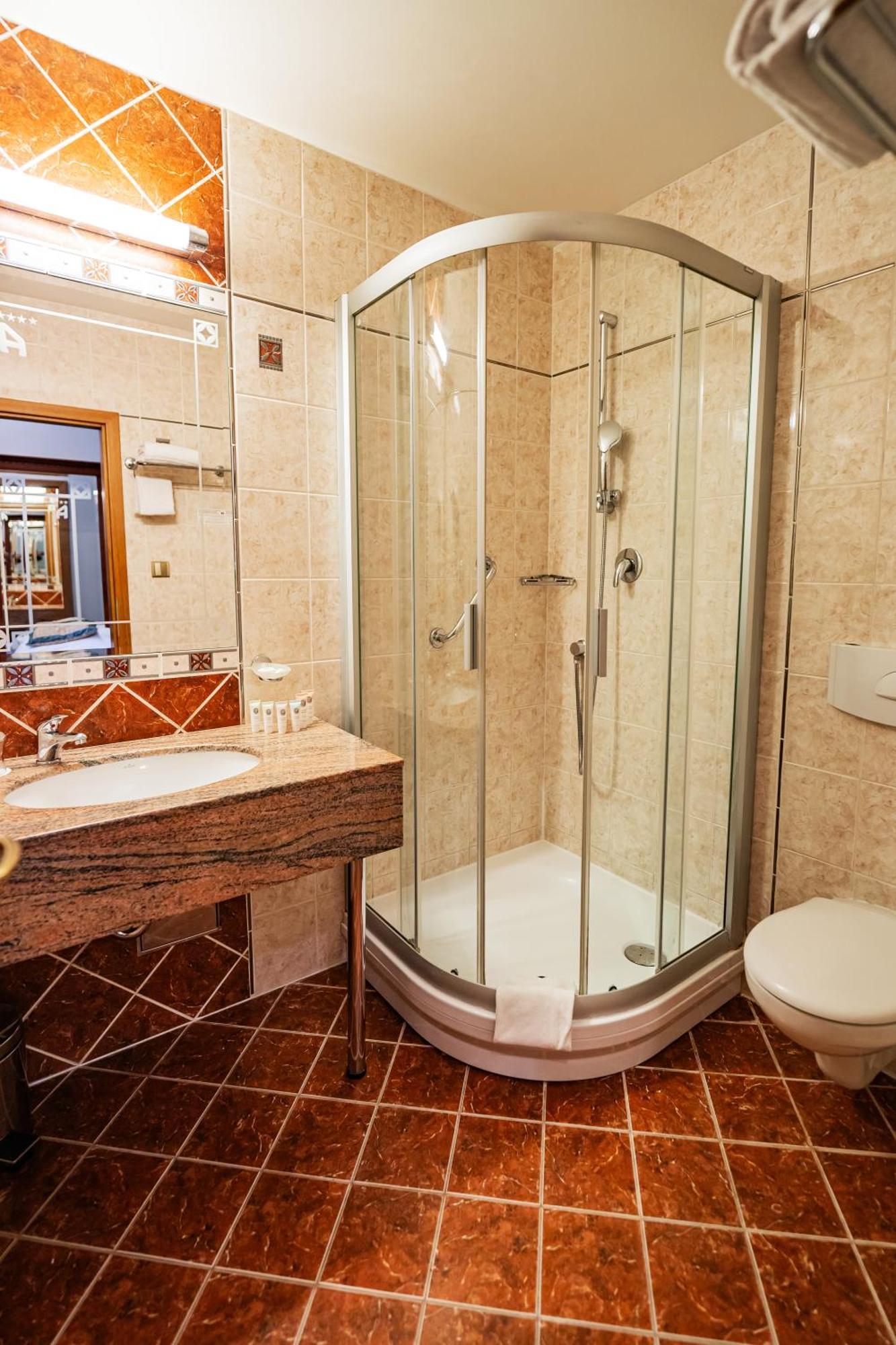 Hotel U Divadla - Czech Leading Hotels Praha Eksteriør bilde